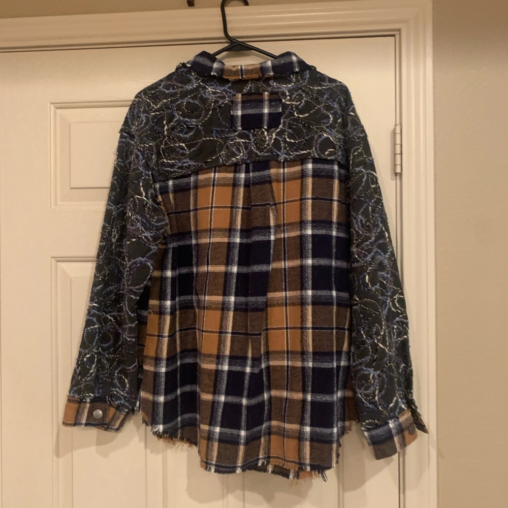 POL Blue and Brown Plaid Shirt - Picture 4 of 8